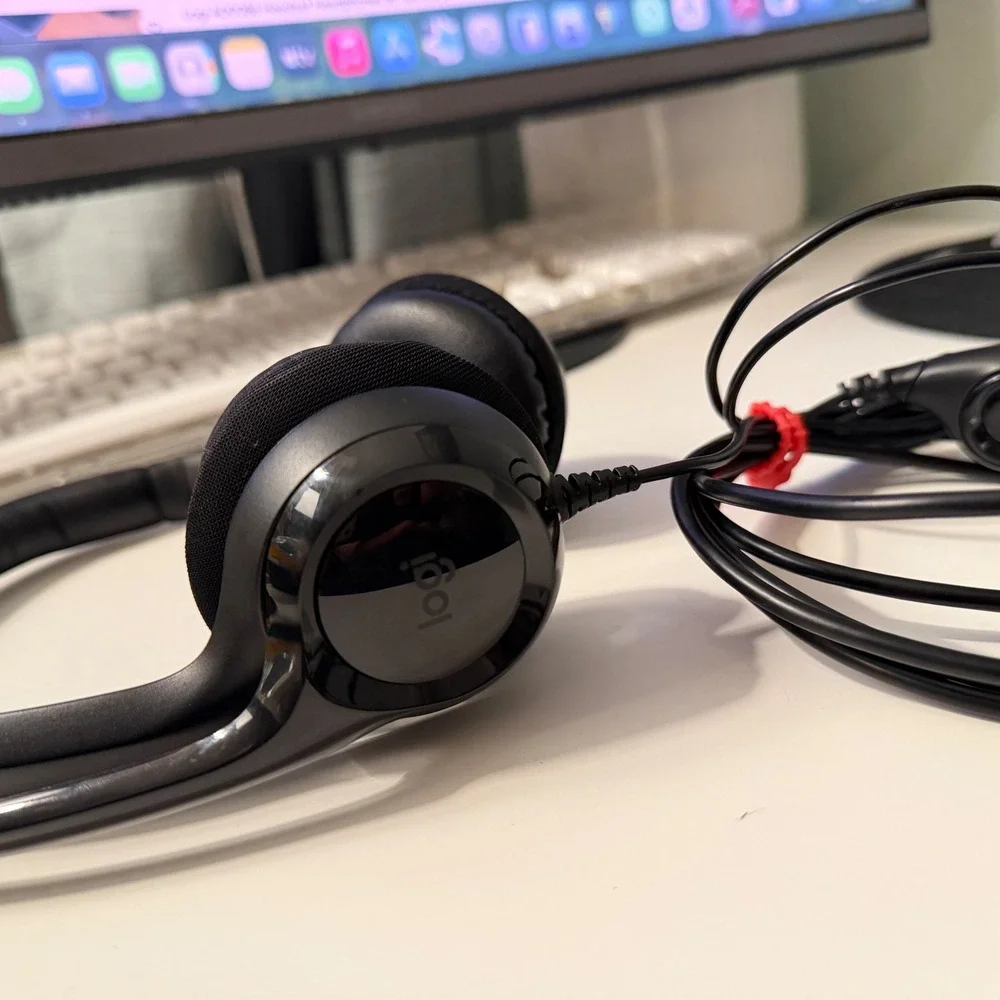 Logitech A00146 Wired USB Headset with Noise Cancelling Mic Black 981-000014